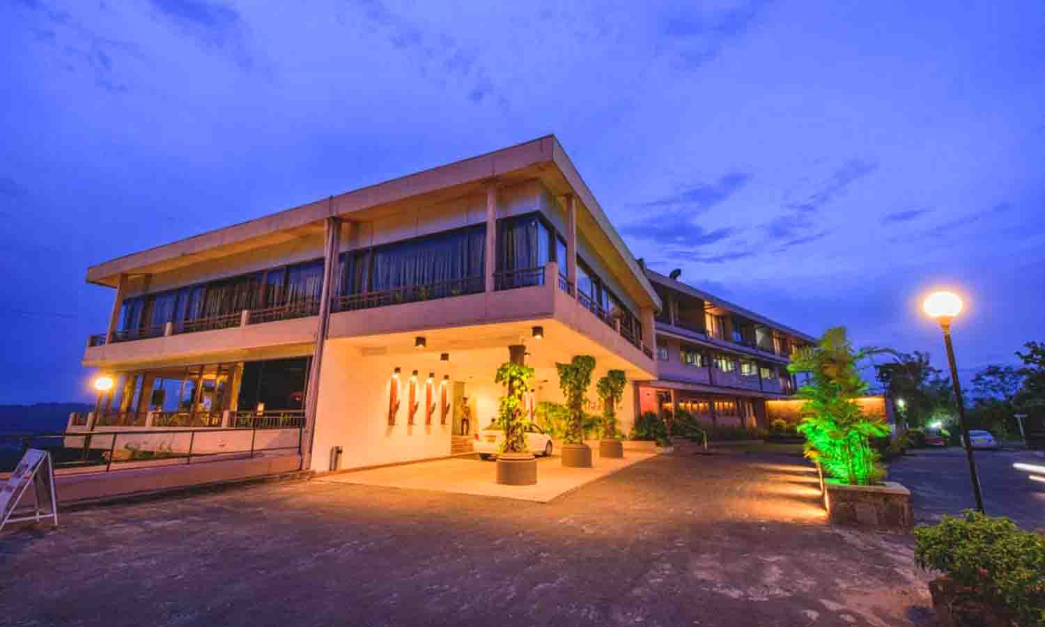 Hoteles y complejos turísticos estándar en Sri Lanka 24 The Tourmaline Panorámica 2